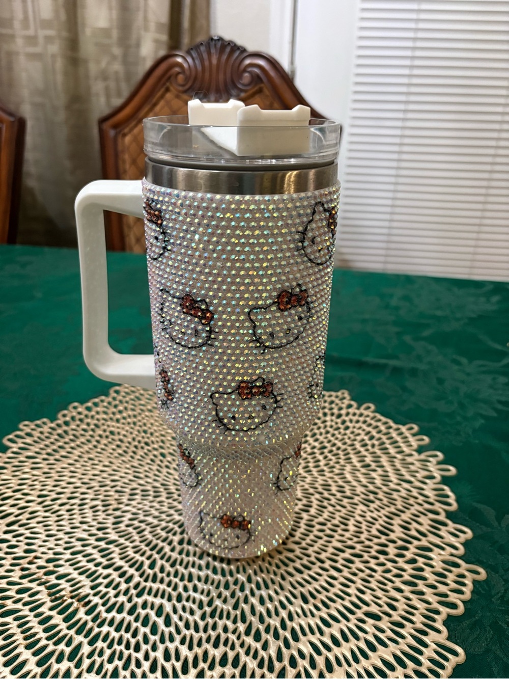 Rhinestone Hello Kitty Patterned Insulated Travel Mug - White Handle